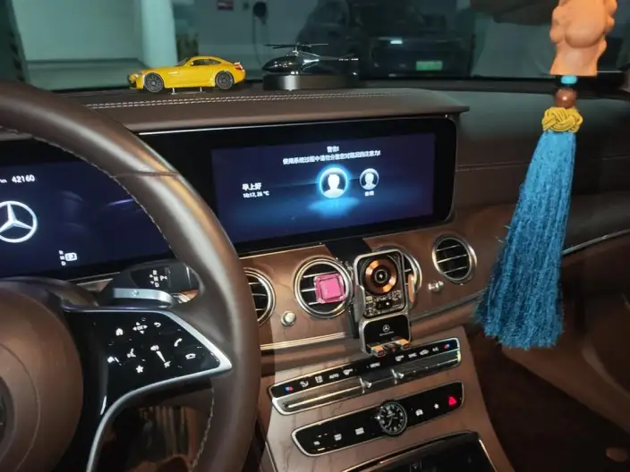 Mercedes-Benz E-Class 2022 Model E 260 L sedan – фото 8