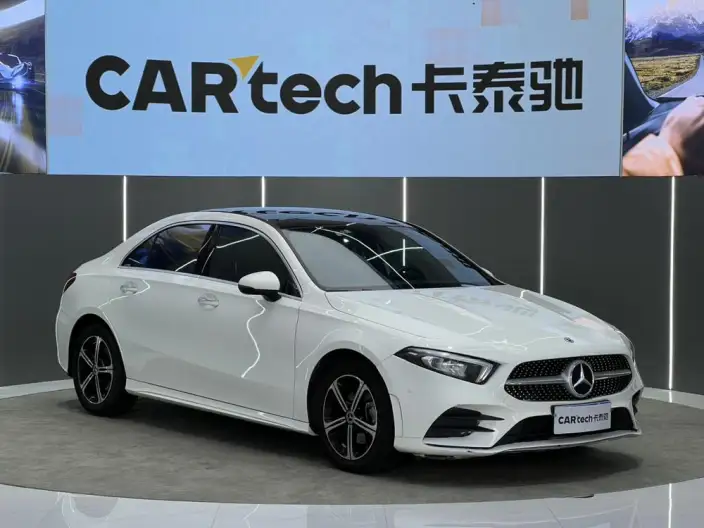 Mercedes-Benz A-class 2022 Model Facelift A 200 L Sports sedan Fashion Edition – фото 3