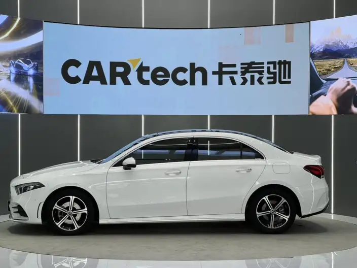 Mercedes-Benz A-class 2022 Model Facelift A 200 L Sports sedan Fashion Edition – фото 4