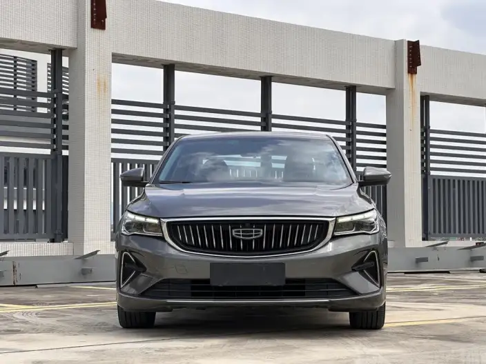 Geely Emgrand 2022 Model No. 4 Gen 1.5L CVT Flagship Model – фото 2