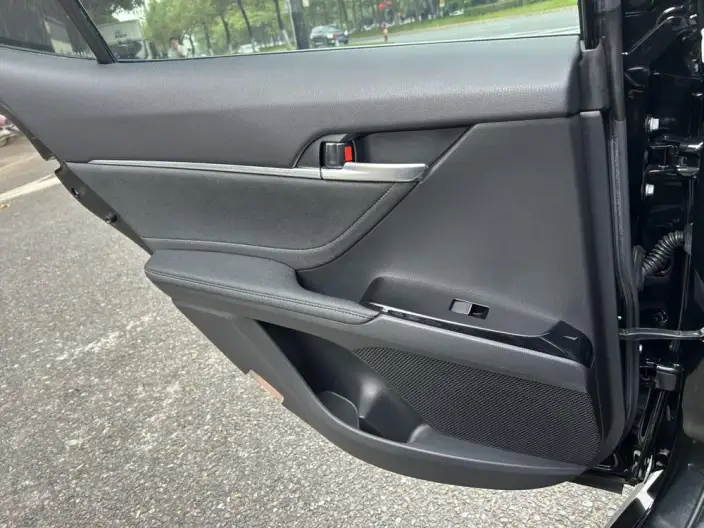 Toyota Camry 2023 Model 2.0S Knight Edition – фото 10