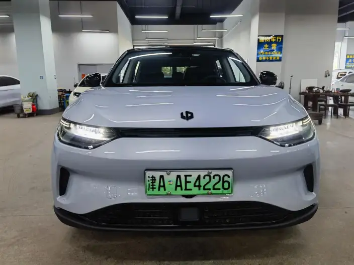 Leapmotor C11 2024 Model EV Edition 515 Smart Edition – фото 2