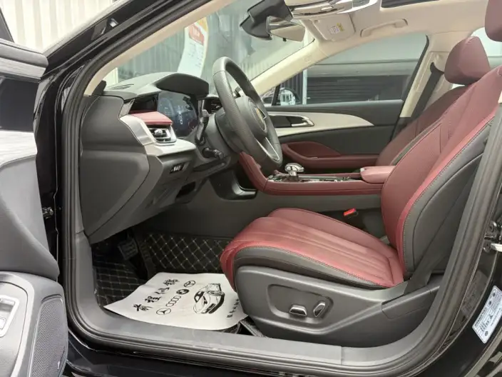Hongqi H5 PHEV 2025 Model 130 Chao Hybrid Edition – фото 9