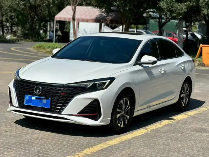 Changan Eado 2022 Model PLUS Blue whale NE 1.4T GDI DCT Noble Model – фото 1