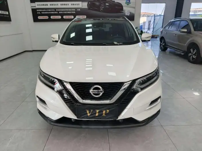 Nissan Qashqai 2022 Model 2.0L XV Prem. Deluxe Edition – фото 2