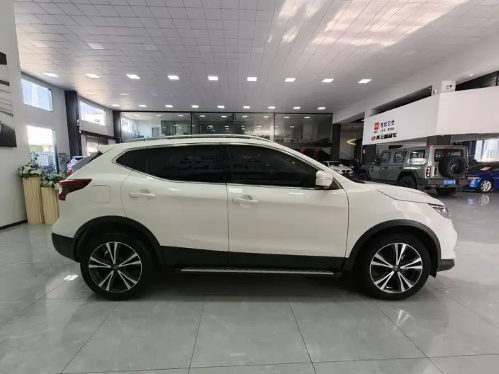 Nissan Qashqai 2022 Model 2.0L XV Prem. Deluxe Edition – фото 8
