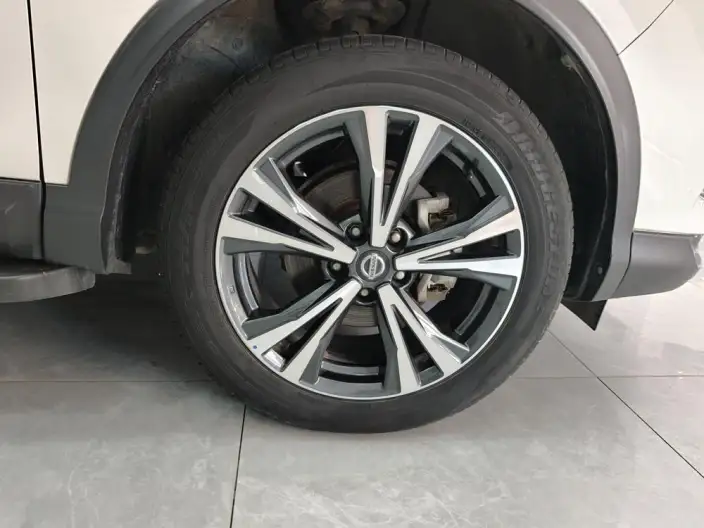 Nissan Qashqai 2022 Model 2.0L XV Prem. Deluxe Edition – фото 9