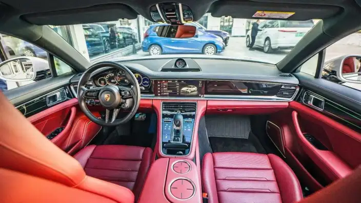 Panamera 2023 Model Facelift Panamera 2.9T Platinum edition – фото 6