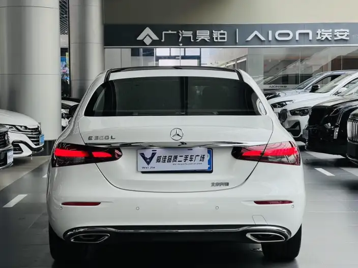 Mercedes-Benz E-Class 2023 Model E 300 L Luxury Model sedan – фото 5