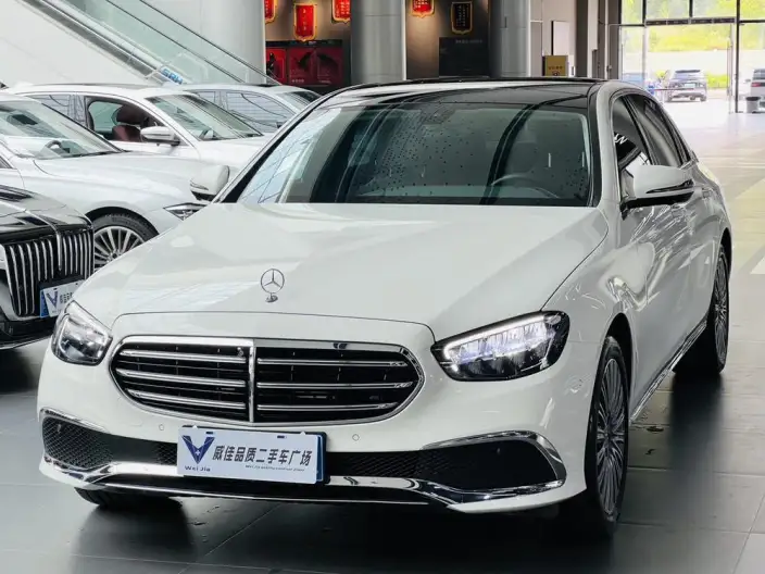 Mercedes-Benz E-Class 2023 Model E 300 L Luxury Model sedan – фото 10