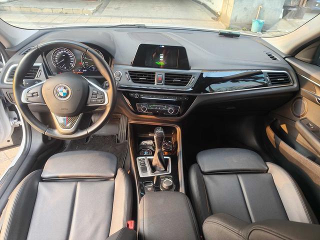 BMW 1 Series 2018 118i Sport – фото 4