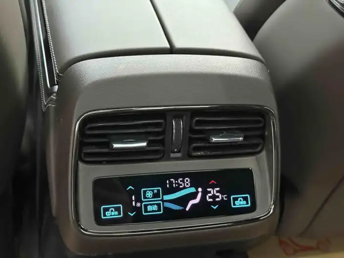BYD Han EV 2025 Model Smart Driving Edition 605KM Pilot Edition – фото 7