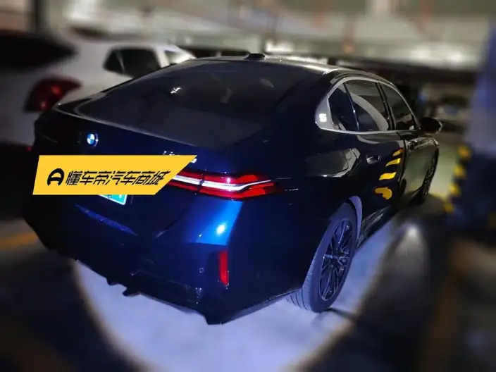 BMW 5 Series 2025 Model Facelift 530Li Leading Model M Sports Set – фото 2