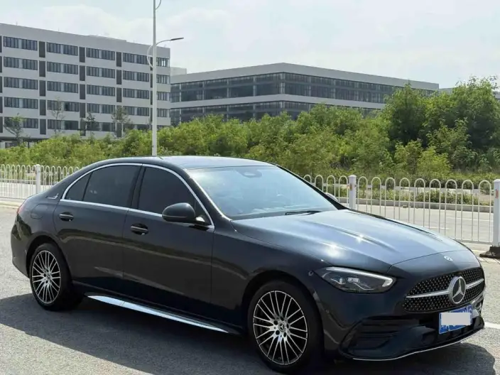 Mercedes-Benz C-Class 2024 Model C 260 L Sports Edition – фото 3