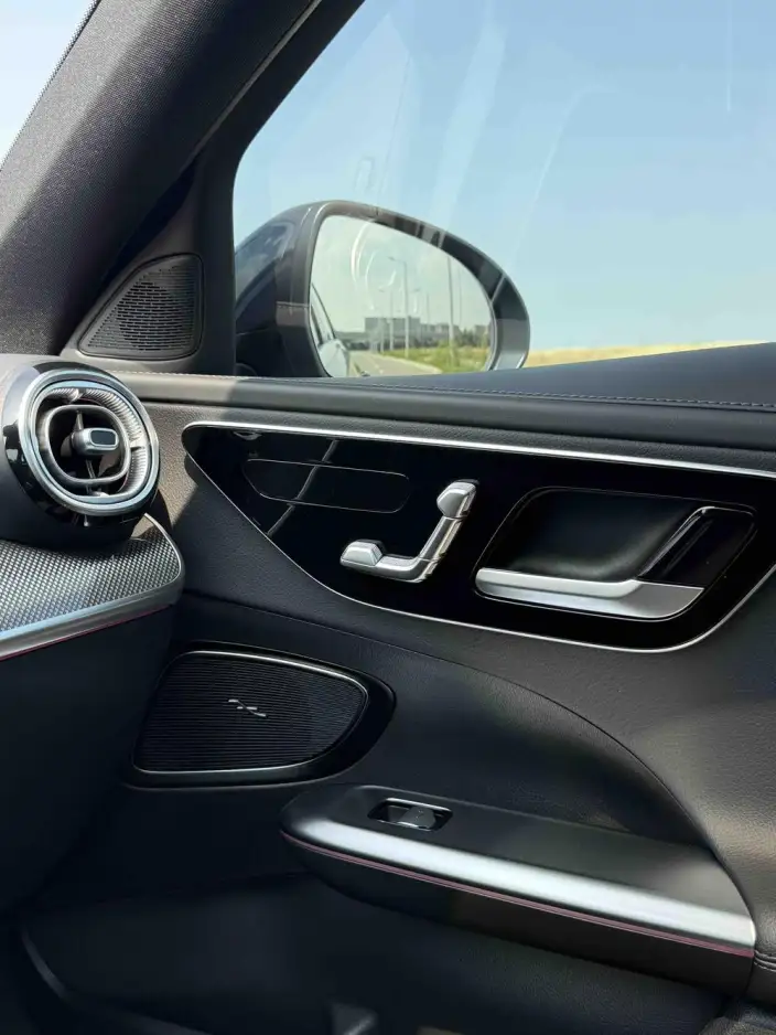 Mercedes-Benz C-Class 2024 Model C 260 L Sports Edition – фото 8