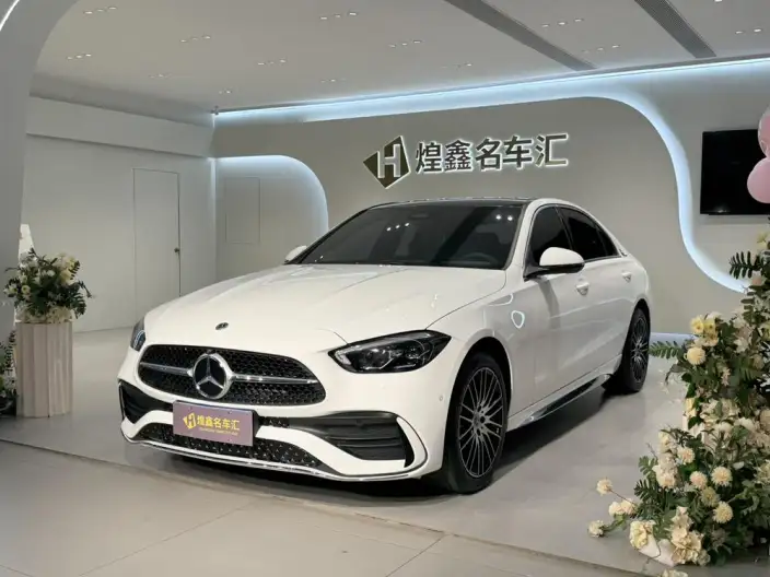 Mercedes-Benz C-Class 2025 Model C 260 L Sports Edition – фото 1