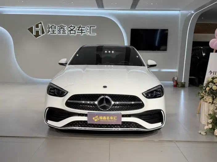 Mercedes-Benz C-Class 2025 Model C 260 L Sports Edition – фото 2