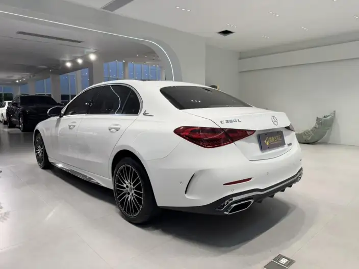 Mercedes-Benz C-Class 2025 Model C 260 L Sports Edition – фото 4
