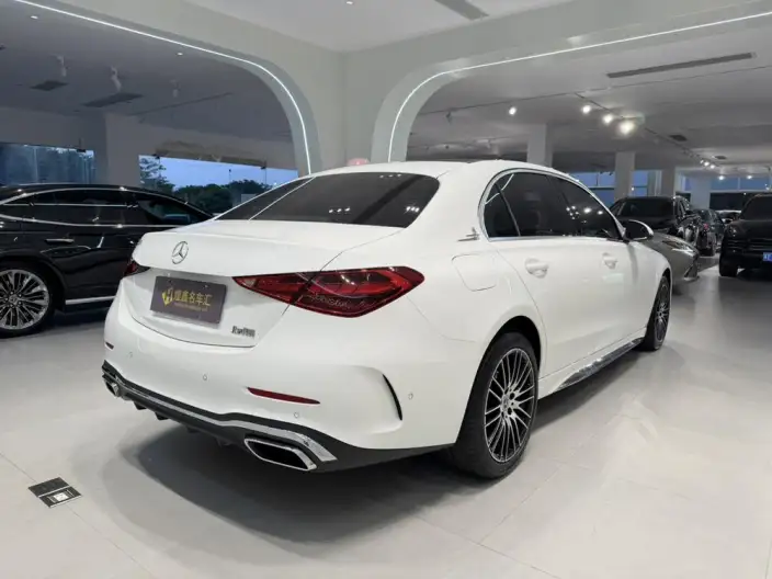 Mercedes-Benz C-Class 2025 Model C 260 L Sports Edition – фото 5
