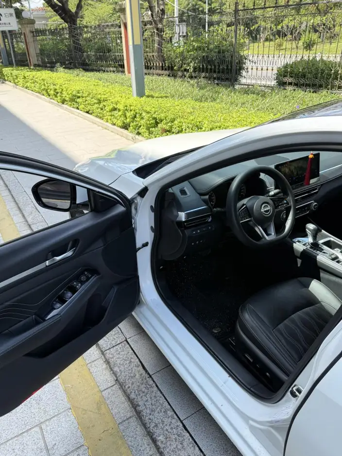 Nissan Teana 2022 Model 2.0L XL-Upr Premium Edition – фото 6