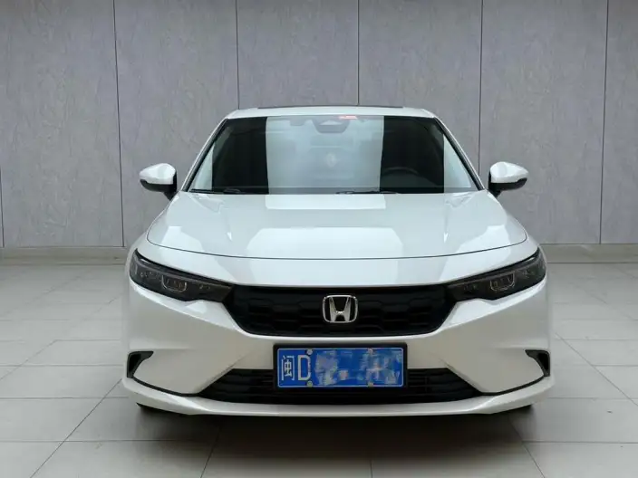 Model Ge 2023 Model 240TURBO CVT Leading version – фото 2