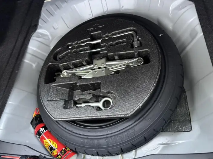 Model Ge 2023 Model 240TURBO CVT Leading version – фото 7
