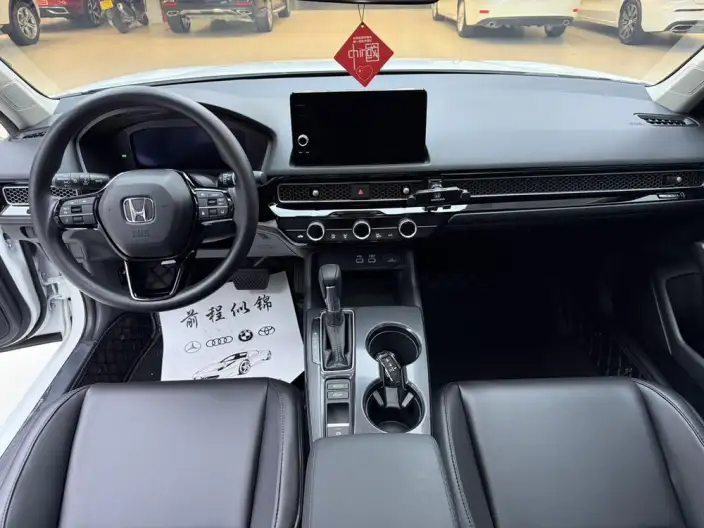 Model Ge 2023 Model 240TURBO CVT Leading version – фото 8