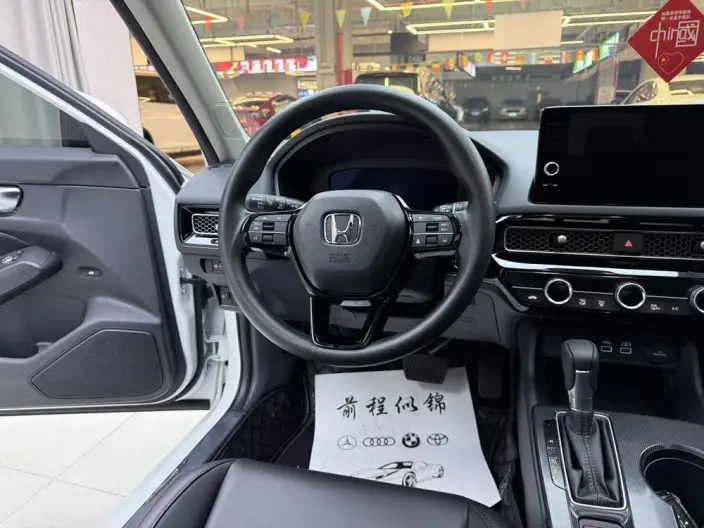 Model Ge 2023 Model 240TURBO CVT Leading version – фото 10