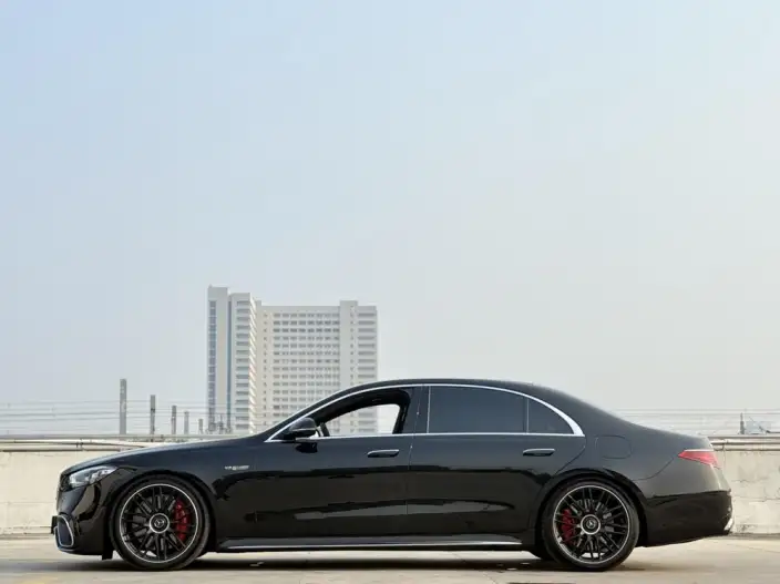 Mercedes-Benz S-Class AMG PHEV 2024 Model AMG S 63 L E Performance – фото 4