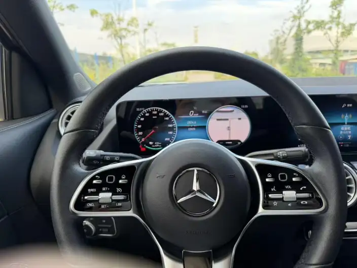 Mercedes-Benz EQA 2022 Model EQA 260 – фото 7