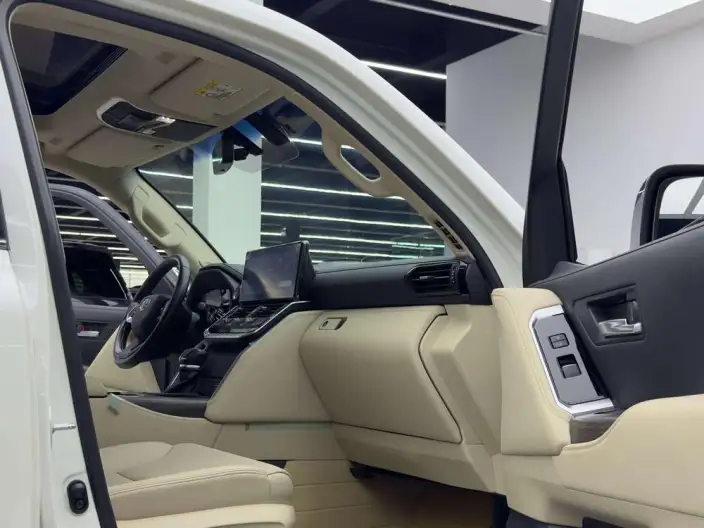 Land Cruiser (import 2022 Model 3.5T Automatic 4WD 7 seat Parallel Imported – фото 7