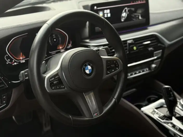 BMW 5 Series Imported 2022 Model Facelift II 540i Fashion edition M Sports Set – фото 7