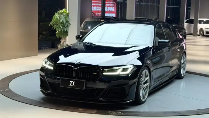 BMW 5 Series Imported 2022 Model Facelift II 540i Fashion edition M Sports Set – фото 10