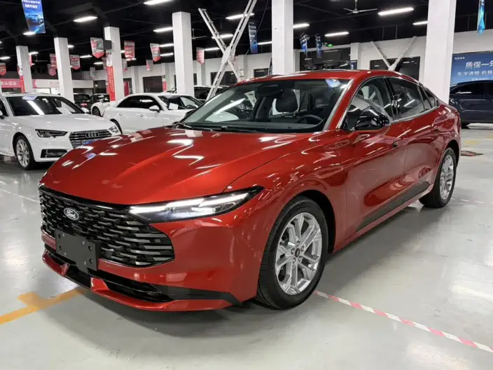 Ford Mondeo 2026 Model 1.5T EcoBoost E Hybrid Luxury Model – фото 1