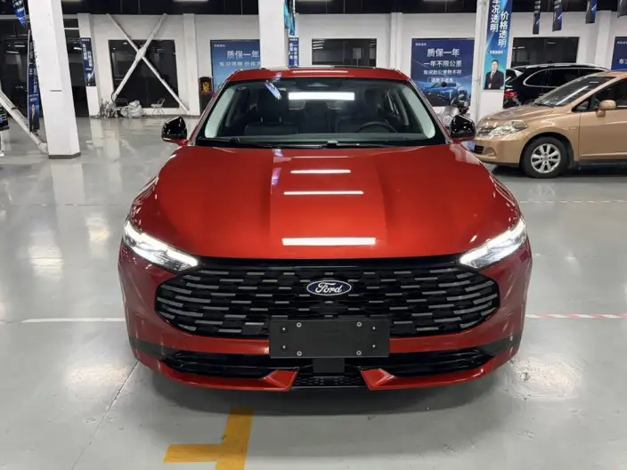 Ford Mondeo 2026 Model 1.5T EcoBoost E Hybrid Luxury Model – фото 2