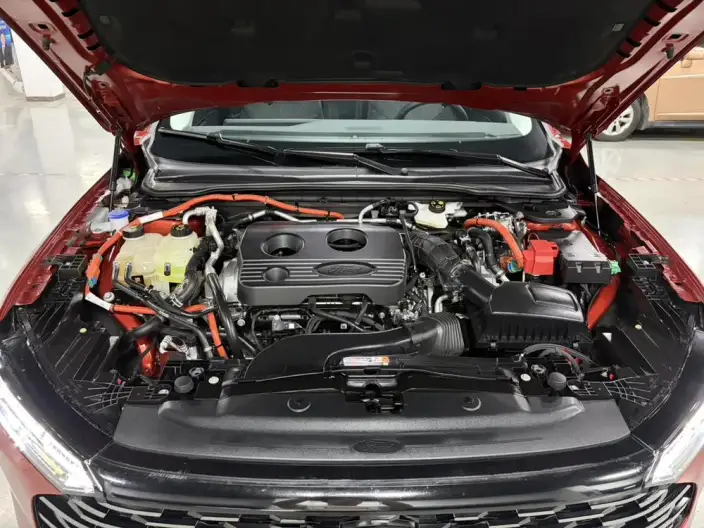 Ford Mondeo 2026 Model 1.5T EcoBoost E Hybrid Luxury Model – фото 8