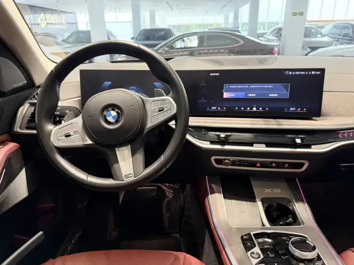 BMW X5 2025 Model xDrive30Li Exclusive Model M Sports Night Set – фото 10
