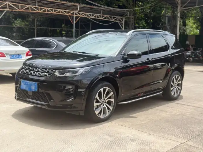 Land Rover Discovery Sport 2021 Model 249PS R-Dynamic SE Performance Technology Edition 5 seat – фото 1
