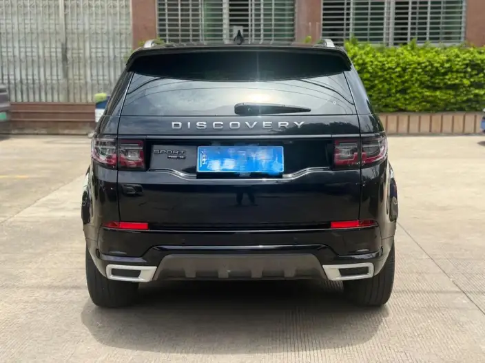 Land Rover Discovery Sport 2021 Model 249PS R-Dynamic SE Performance Technology Edition 5 seat – фото 5