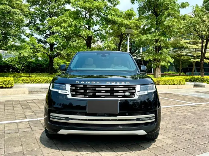Range Rover 2025 Model 3.0 L6 400PS Shengshi Extended Edition – фото 2