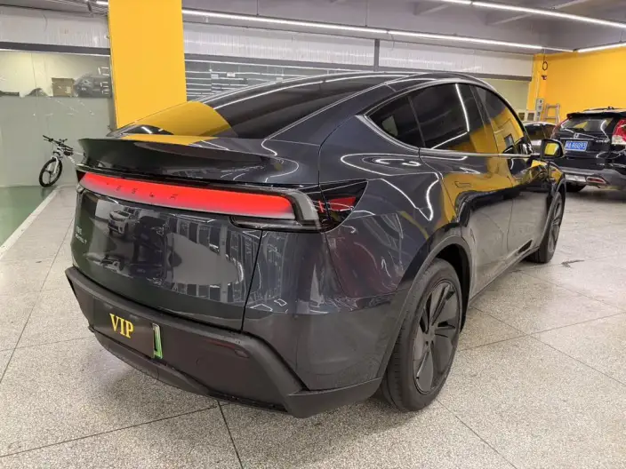 Model Y 2025 Model Rear-wheel drive version – фото 4