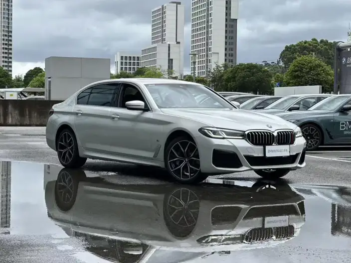 BMW 5 Series 2023 Model 530Li Exclusive Model Luxury Set – фото 7