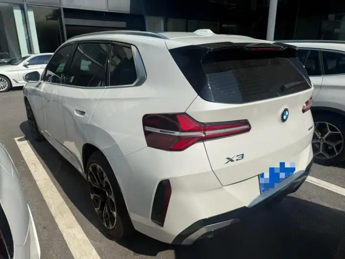 BMW X3 2025 Model xDrive30L Leading Model M Sports Set – фото 4