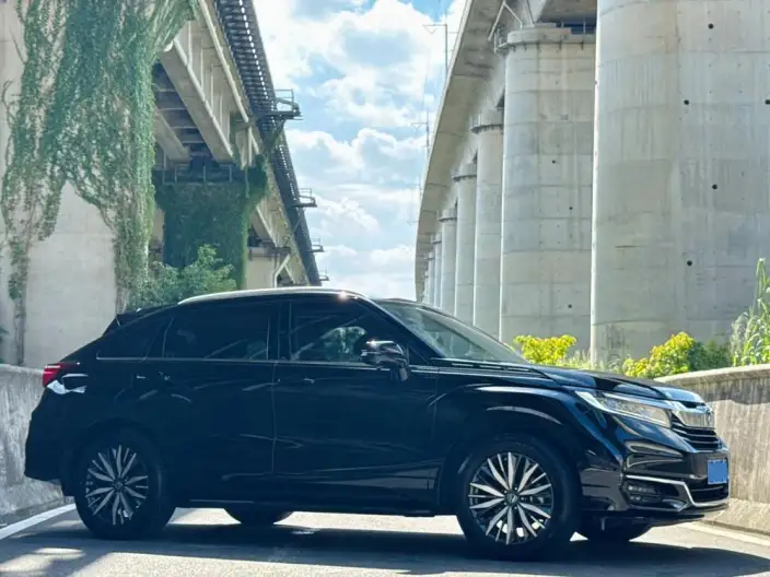 Honda Avancier 2020 Model 370 TURBO 9AT Exclusive Edition AWD – фото 3