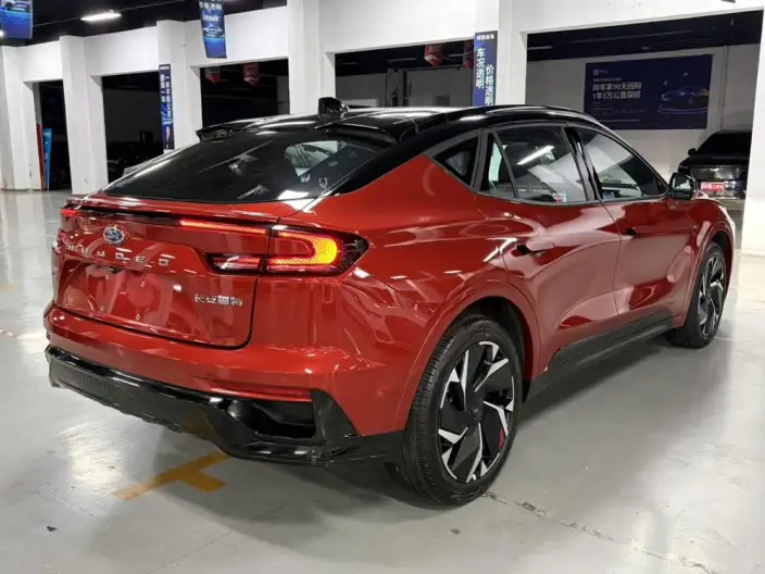 Ford Mondeo 2026 Model 2.0T EcoBoost E Hybrid Sports Edition ST-Line – фото 7