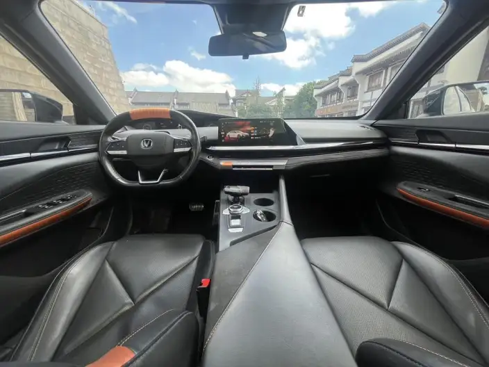 Changan UNI-V 2022 Model 1.5T Sports Edition – фото 10
