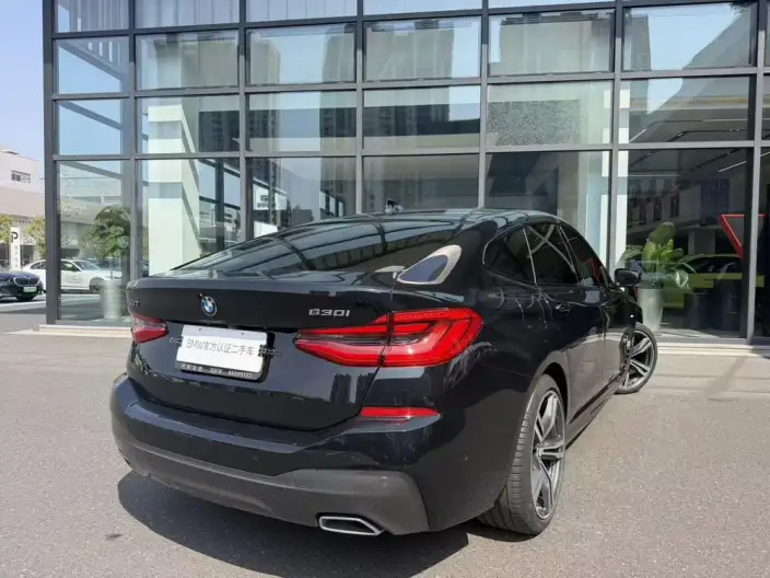 BMW 6 Series GT 2022 Model 630i M Sports Set – фото 5