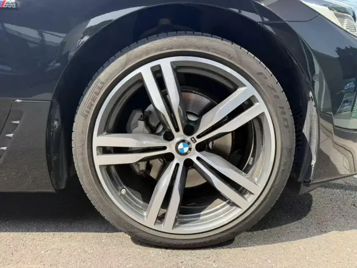 BMW 6 Series GT 2022 Model 630i M Sports Set – фото 6
