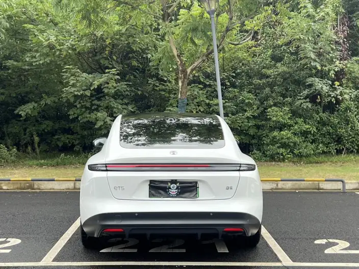 NIO ET5 2024 Model 75kWh – фото 6