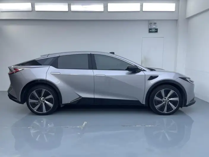TOYOTA bZ5 2025 Model 550 PRO Zhixing Edition – фото 8
